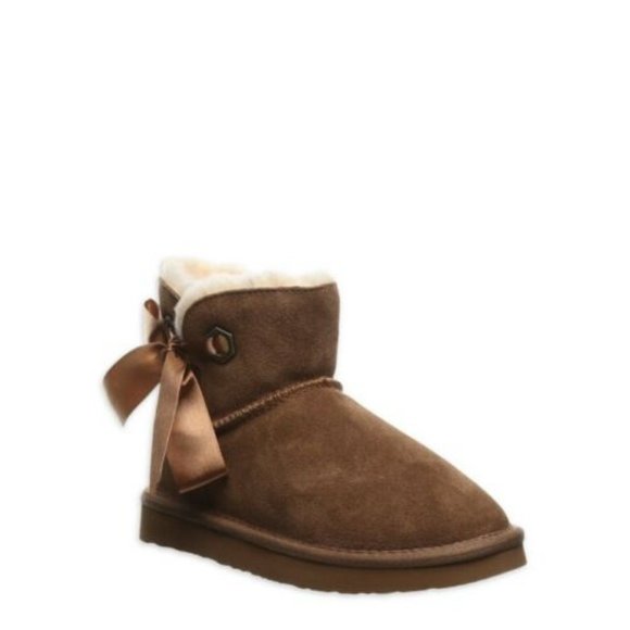 pawz boots by bearpaw